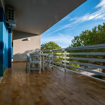 Apartment Nettuno 23 *